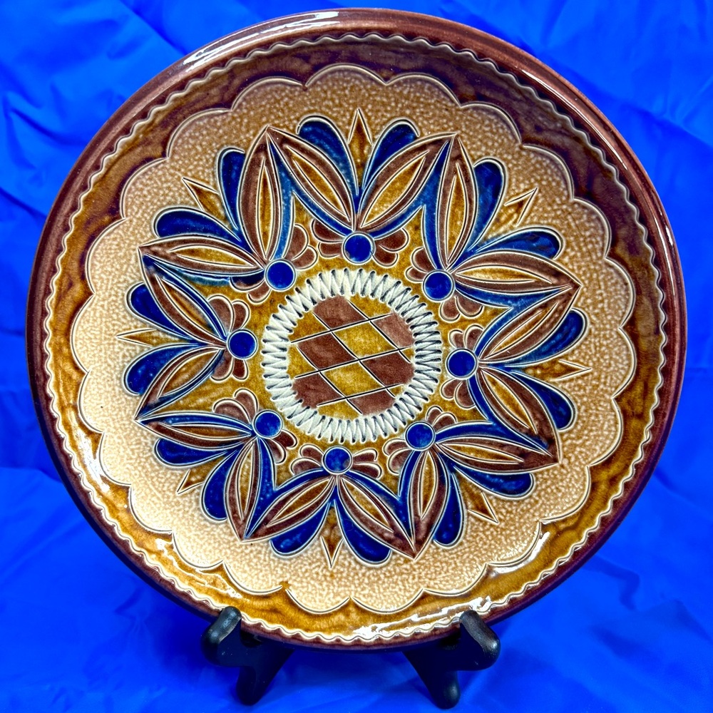 Handarbeit Signed Floral Pottery Hand Painted Hanging Wall Plate Germany